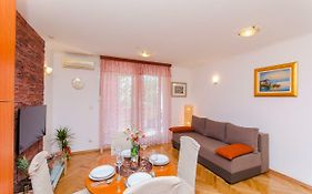 Apartment Lucija