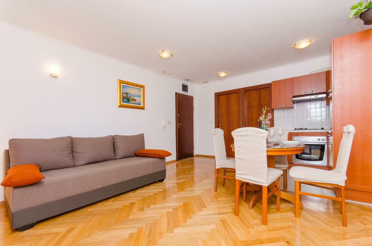 Apartment Lucija Split Buitenkant foto